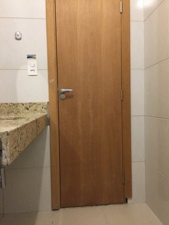 Porta Prancheta para Banheiro