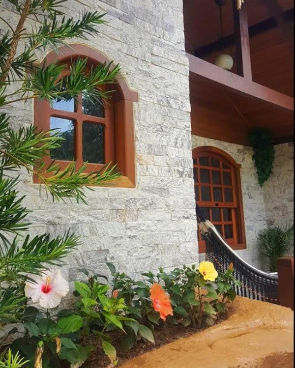 Janela Colonial Angelim Janela Colonial Angelim