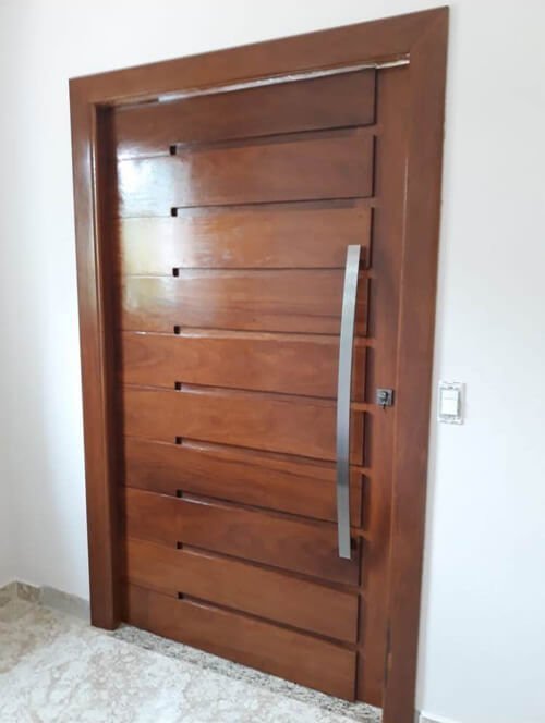 Porta Dubai Madeira Angelim
