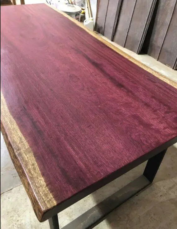 Exemplo de Mesa de Madeira Roxinho